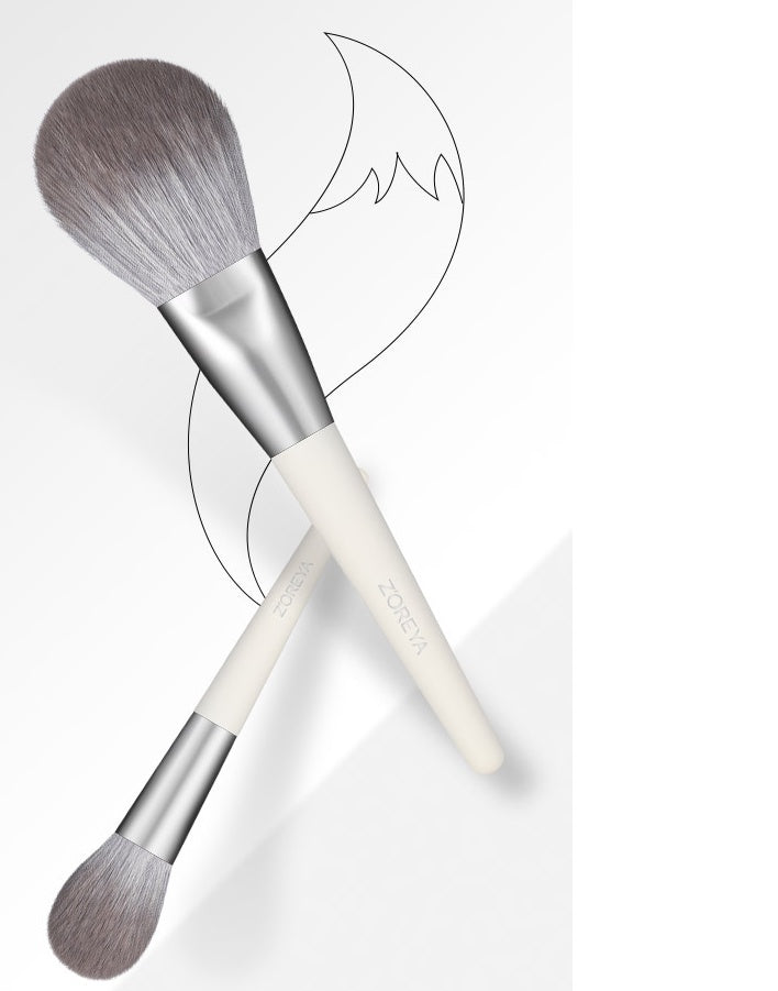 ZOREYA silver foxtail 10 makeup brushes - Melissa