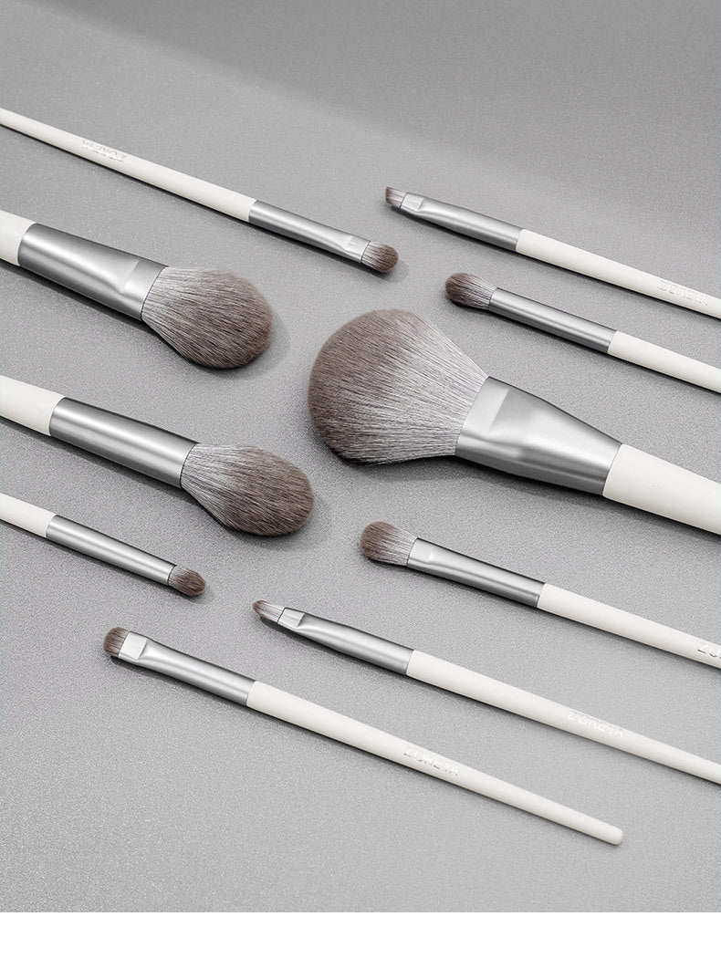 ZOREYA silver foxtail 10 makeup brushes - Melissa