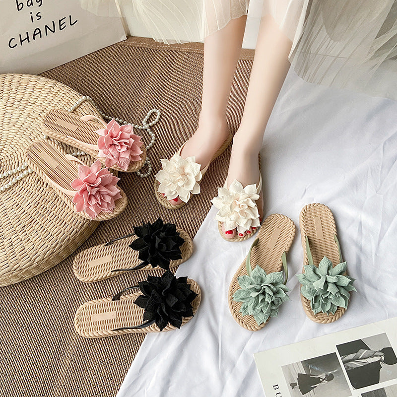 Gentle Woman Flowers All-matching Flat Shoes Non-slip Beach Sandals - Melissa