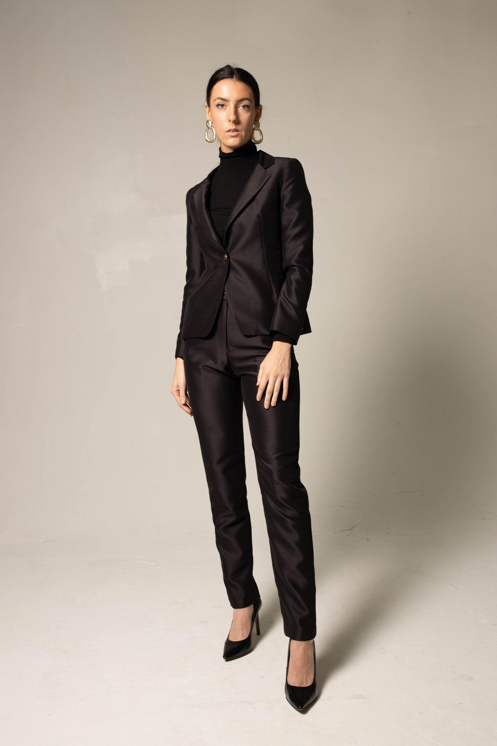 Elegant Skinny Pants in Black - Melissa