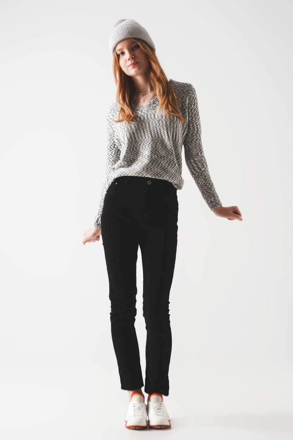 Elastic Cotton Skinny Cord Pants in Black - Melissa