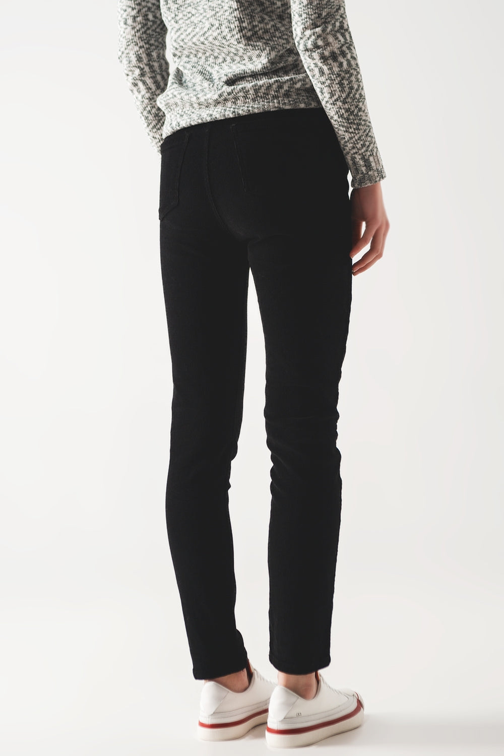 Elastic Cotton Skinny Cord Pants in Black - Melissa